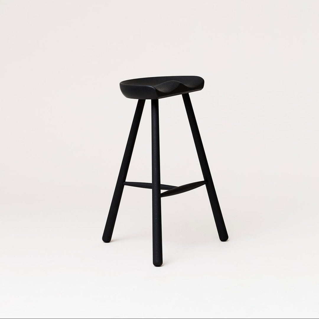 Form &amp; Refine Shoemaker Chair™, No. 68, Black - stained Beech - ökenhem