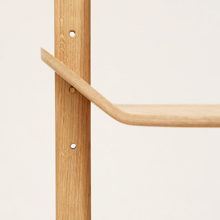 Form & Refine Stilk Side Table, Oak - ökenhem