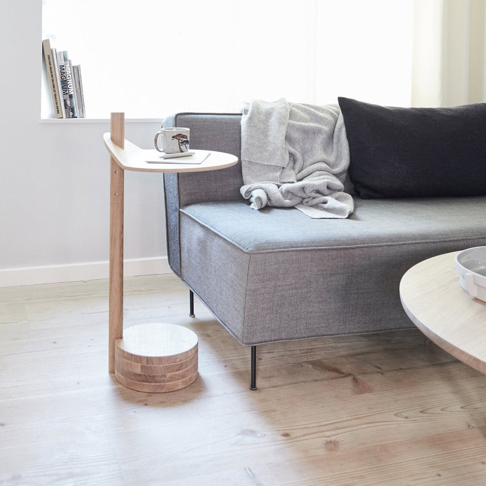 Form & Refine Stilk Side Table, White Oak - ökenhem