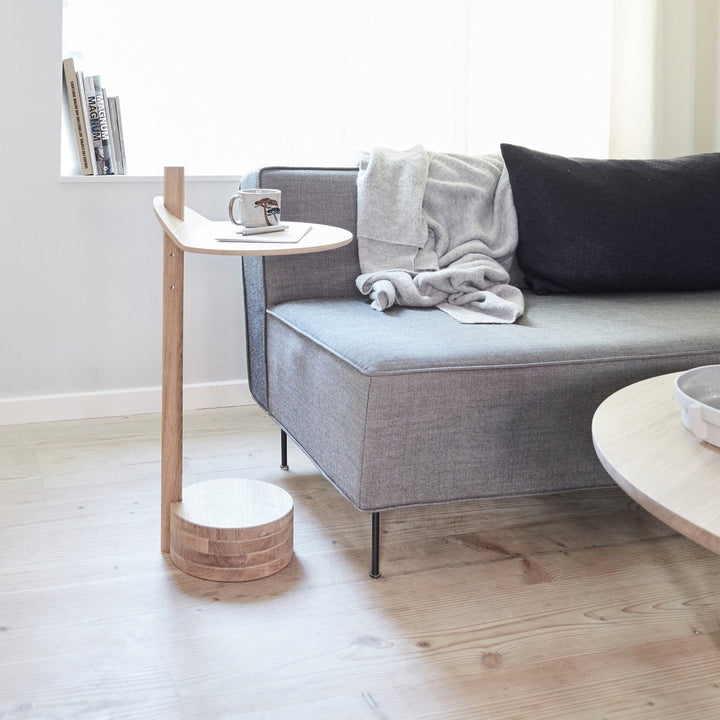 Form &amp; Refine Stilk Side Table, White Oak - ökenhem