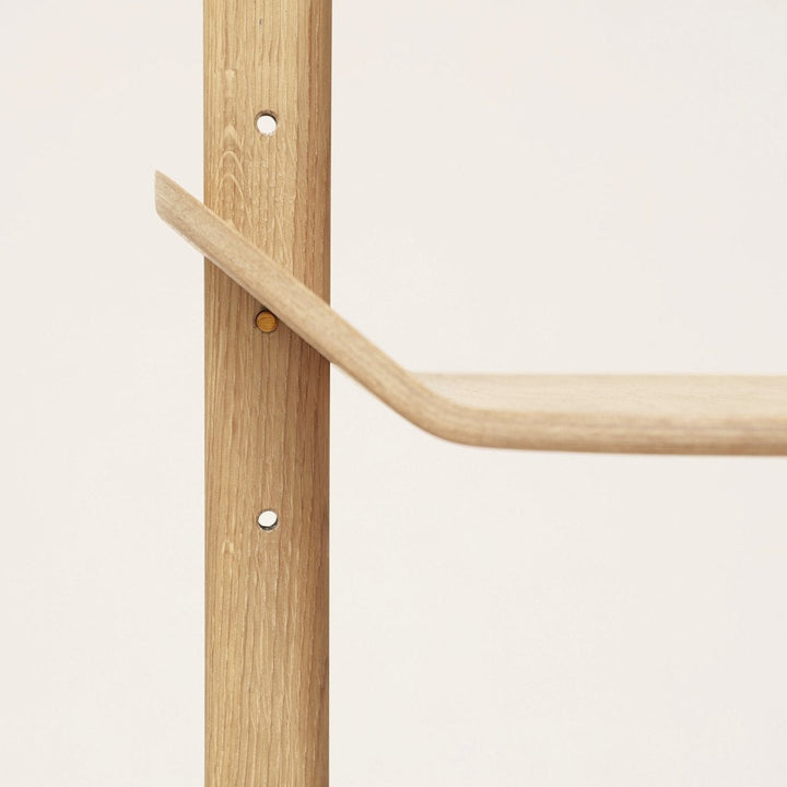 Form &amp; Refine Stilk Side Table, White Oak - ökenhem