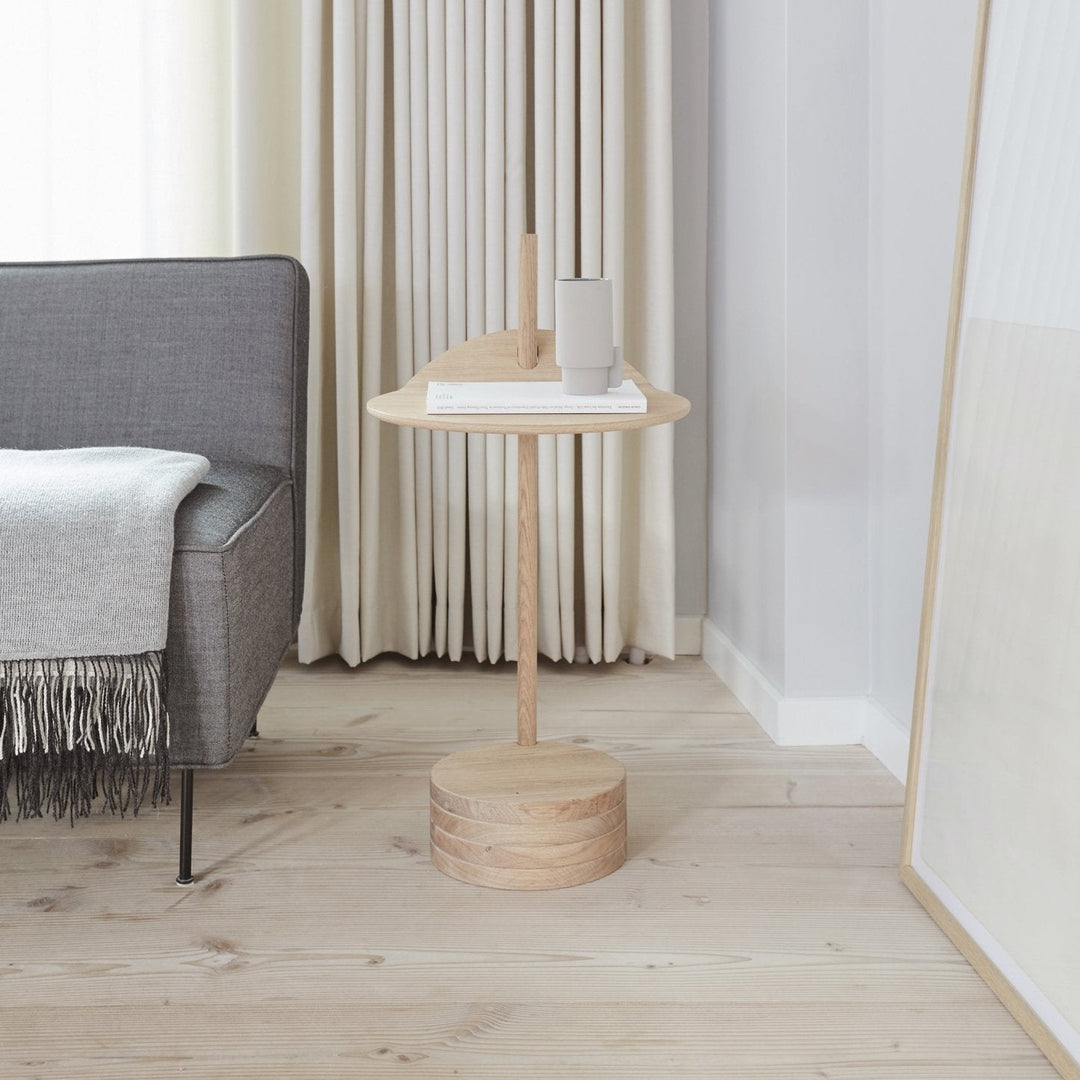 Form &amp; Refine Stilk Side Table, White Oak - ökenhem