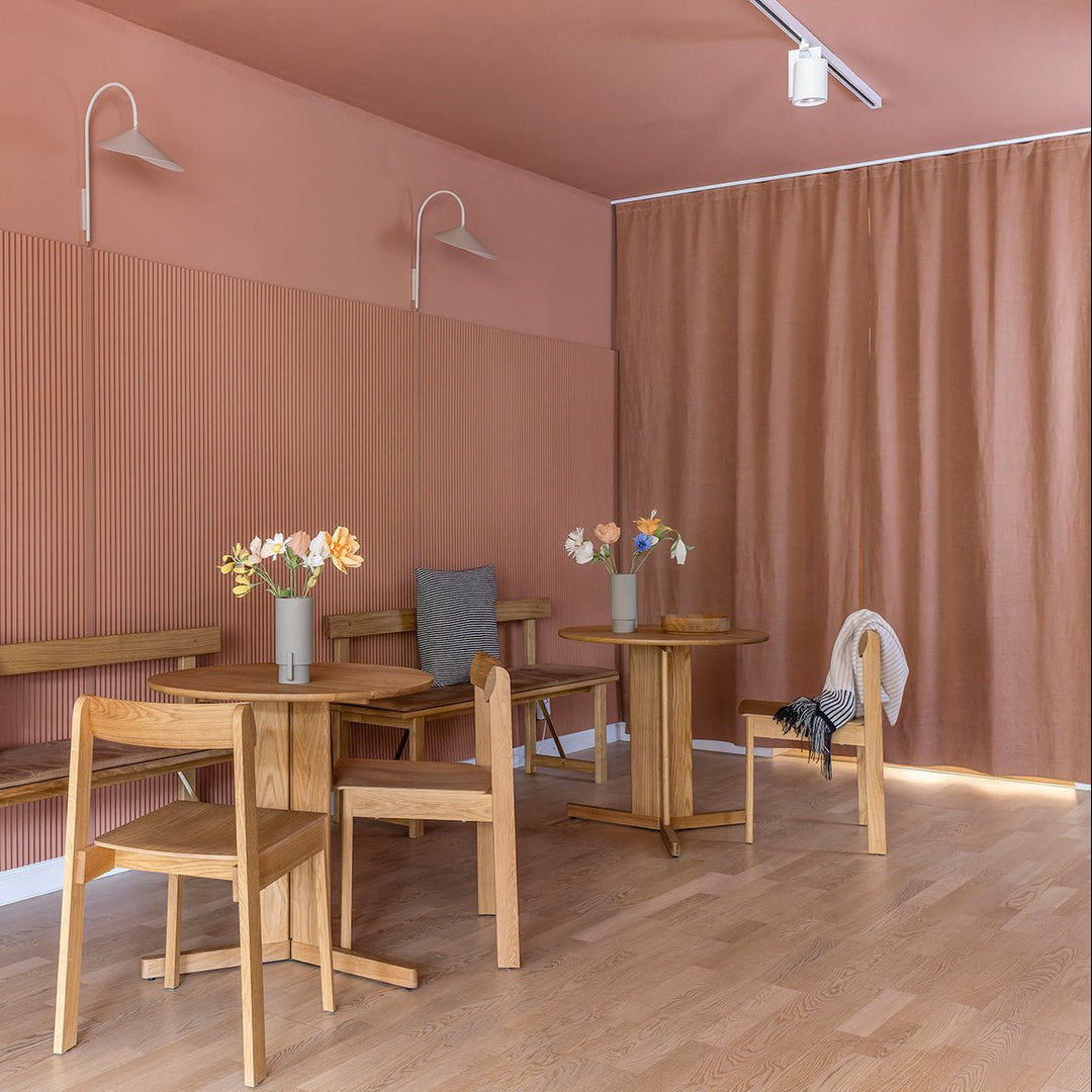 Form & Refine Trefoil Table, Oak - ökenhem