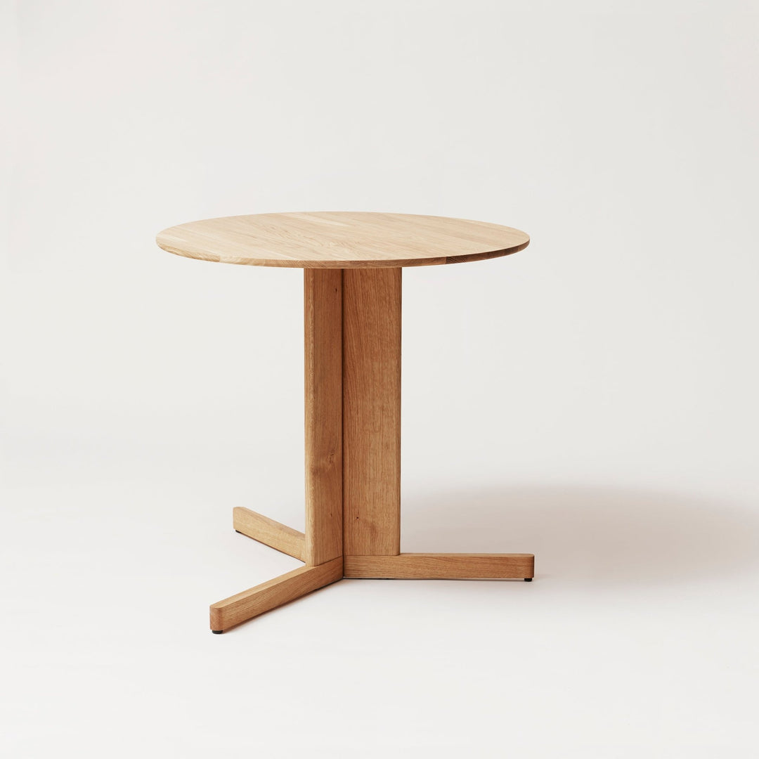 Form & Refine Trefoil Table, White Oak - ökenhem
