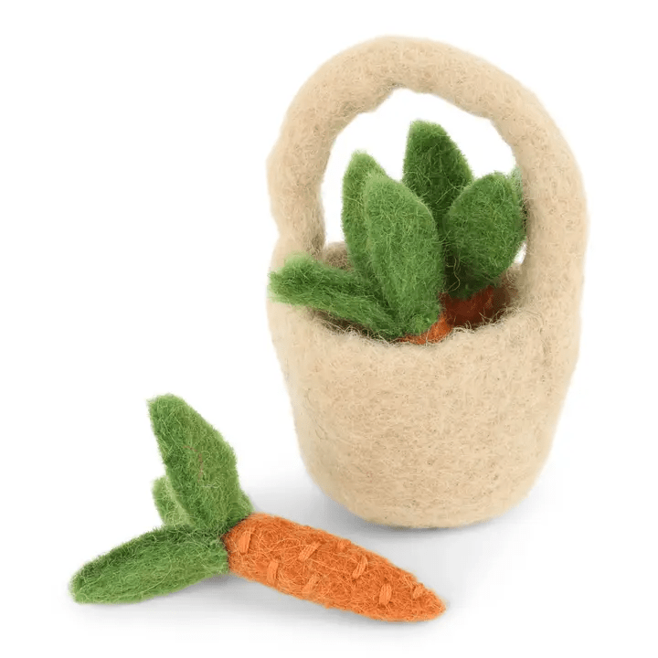 Handmade Felt Bucket with 3 Carrots - ökenhem