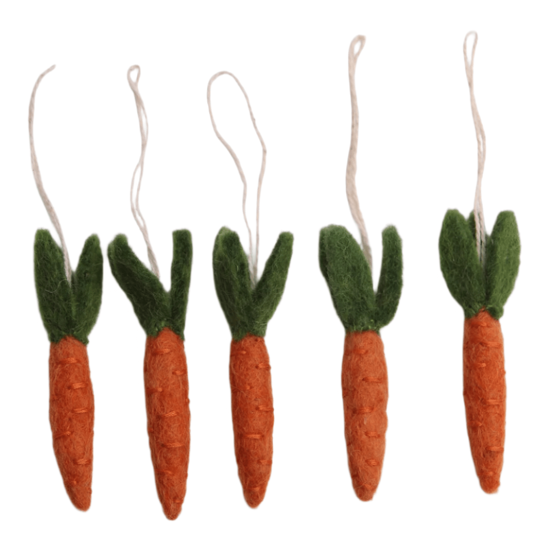 Handmade Felt Small Carrots with Hanger - ökenhem