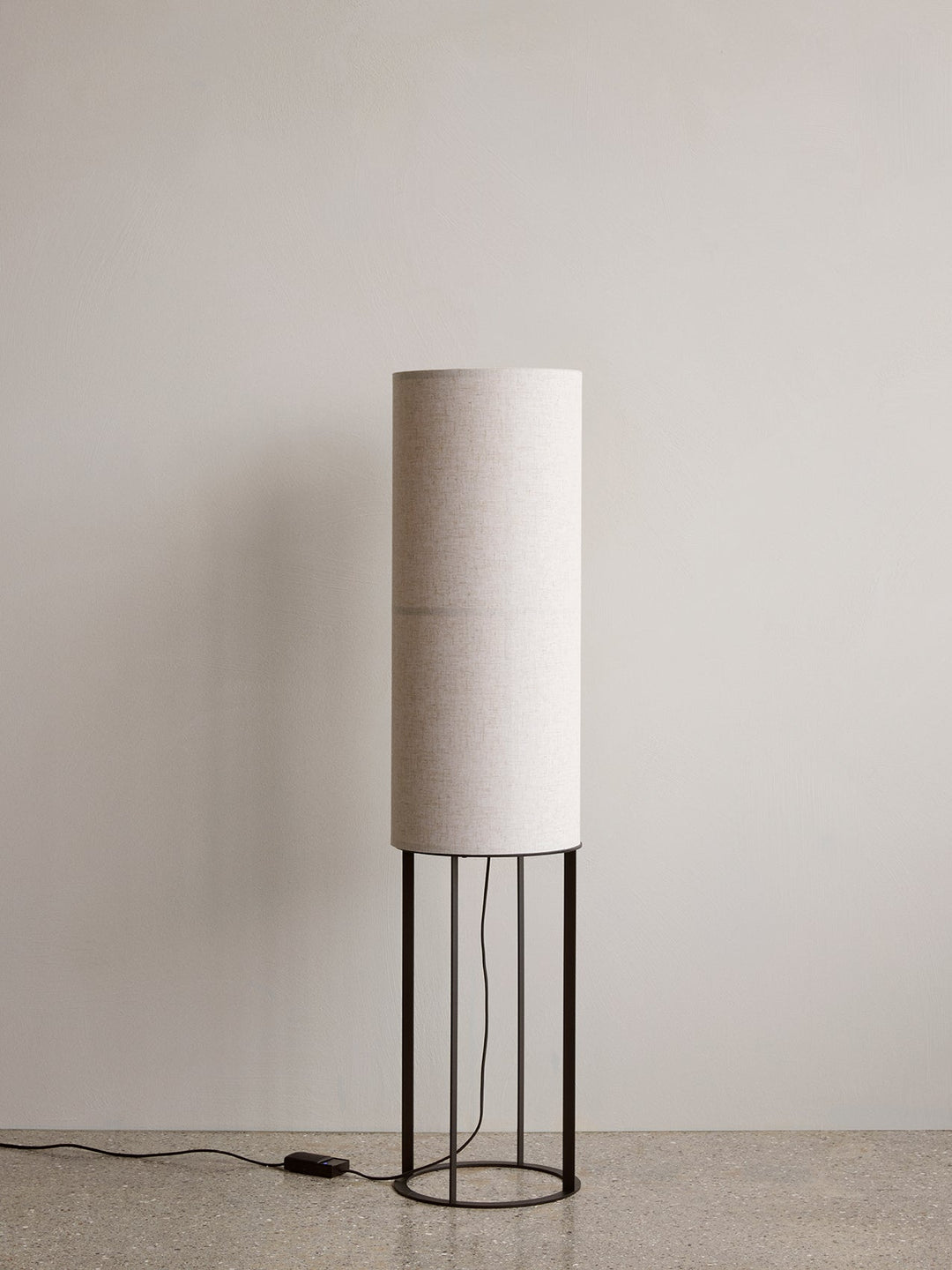 Hashira High Floor Lamp, Raw - ökenhem