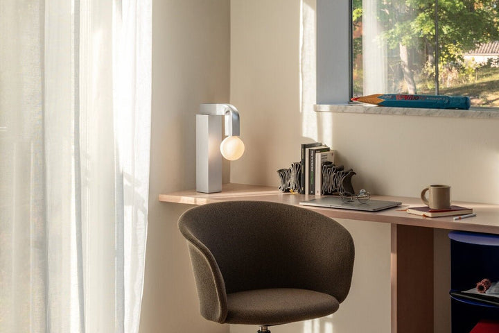 Knuckle Table Lamp - ökenhem