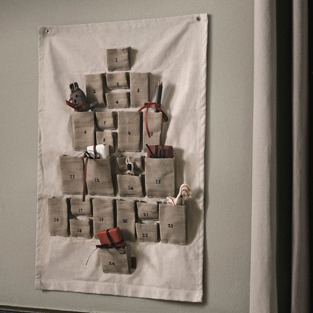 Pine Christmas Calendar - Maxi