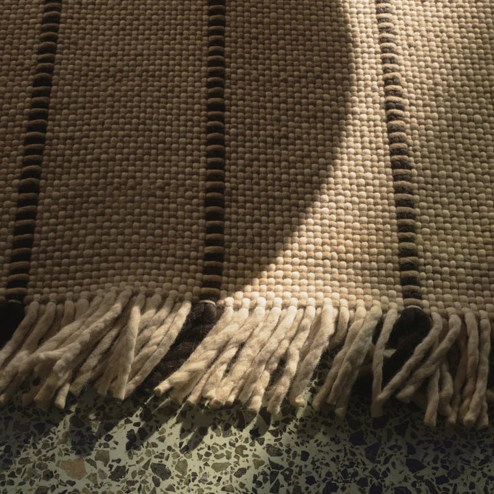 Massproductions Cord Wool Rug - Black &amp; White - ökenhem