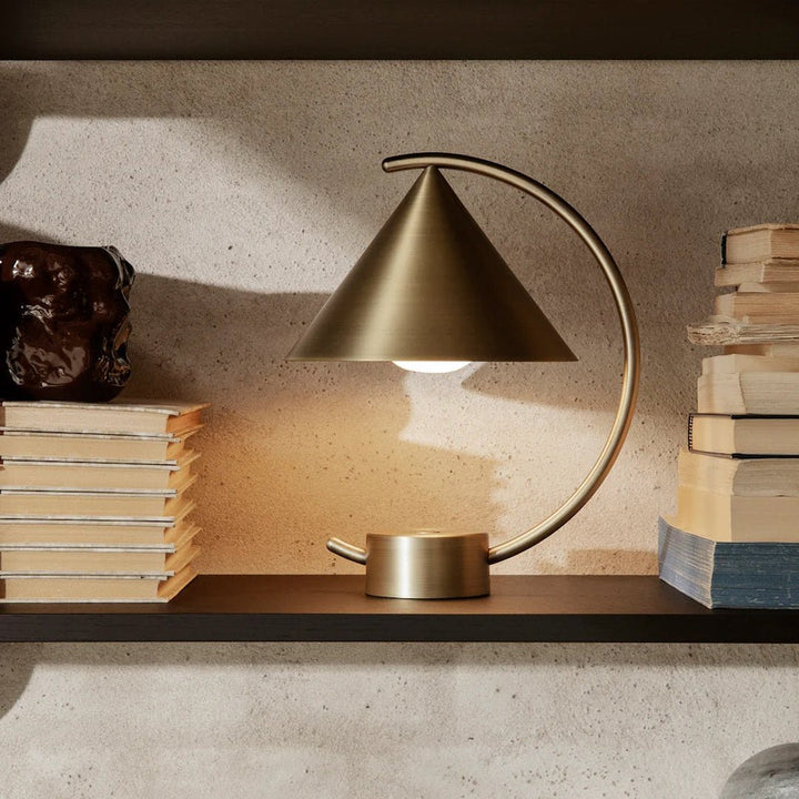Meridian Lamp - ökenhem