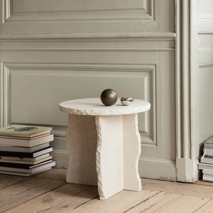 Mineral Sculptural Table - Bianco Curia - ökenhem