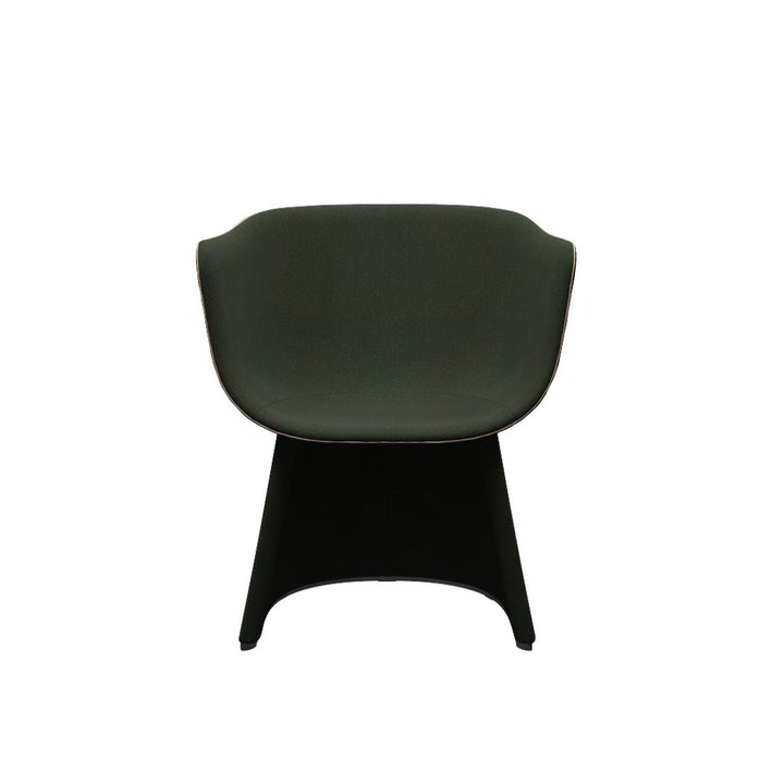 Monolit™ CM231 Lounge chair with leather piping - ökenhem