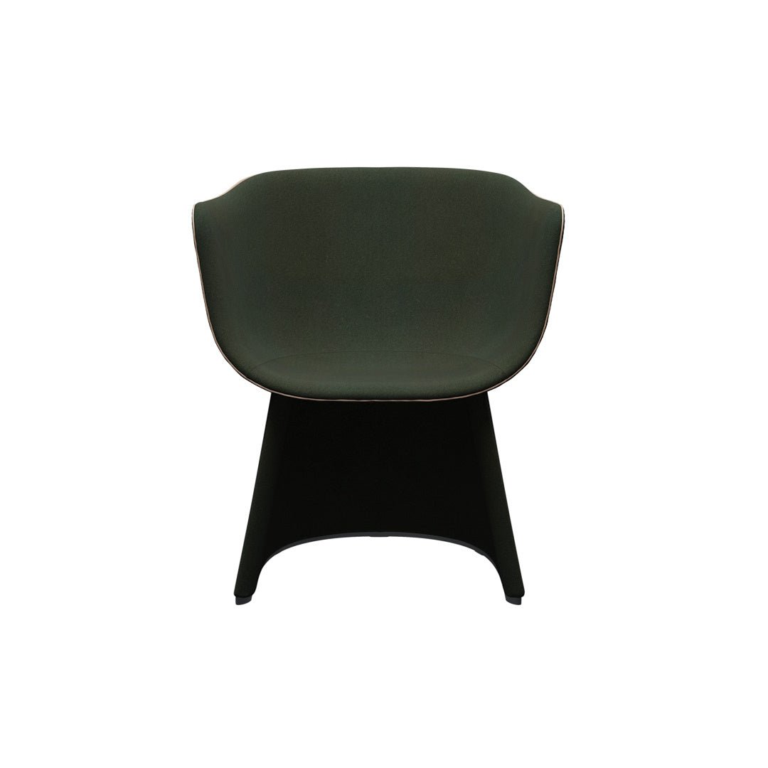 Monolit™ CM231 Lounge chair with leather piping - ökenhem