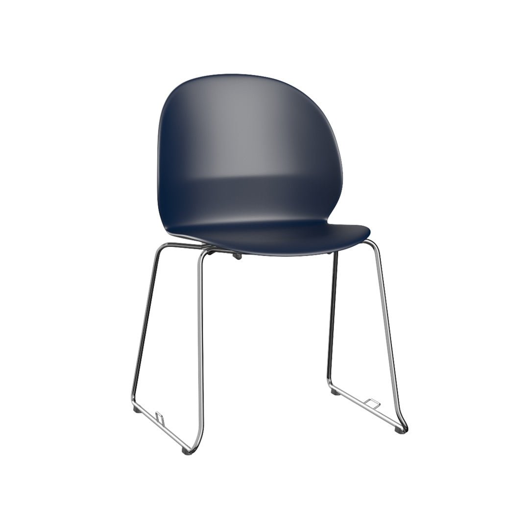 N02-21, Not Upholstered, with steel link in Recycled Plastic, Dark Blue