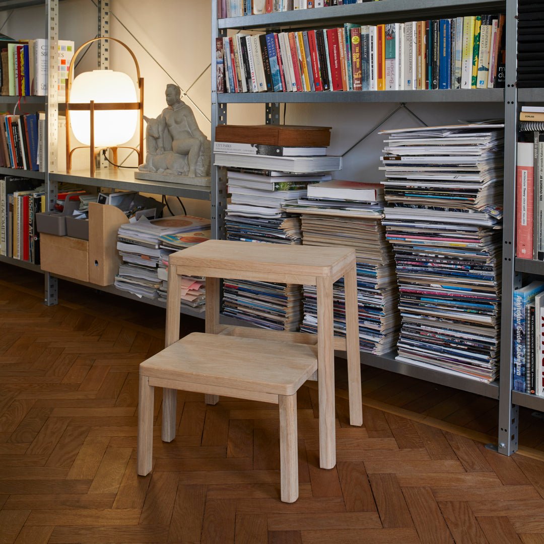 Noboru Stool - ökenhem