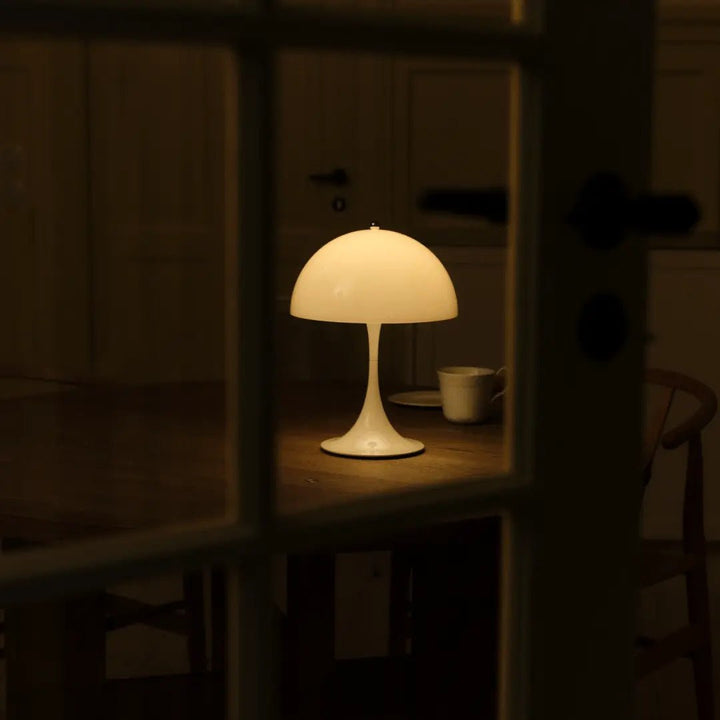 Panthella 250 Portable Lamp - ökenhem