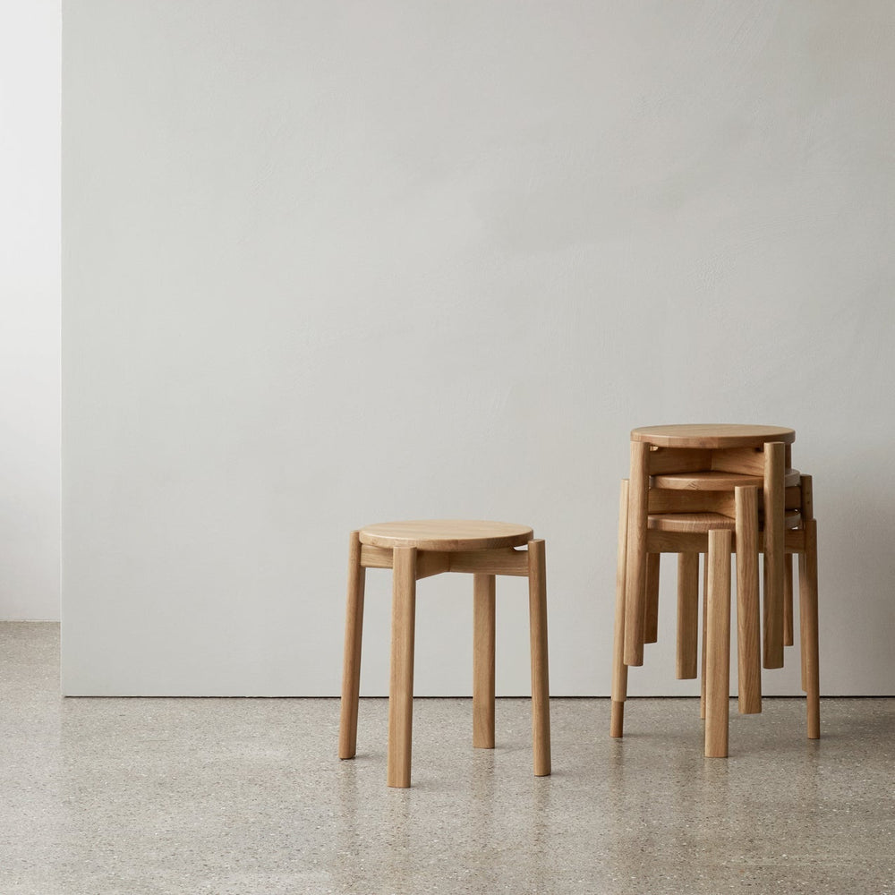 Passage Stool - ökenhem