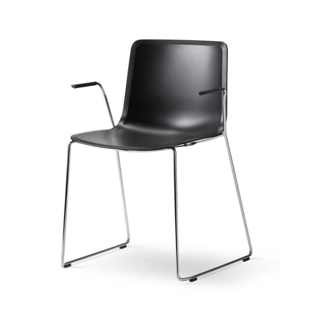 Pato Armchair - Sledge Base - Stackable - ökenhem