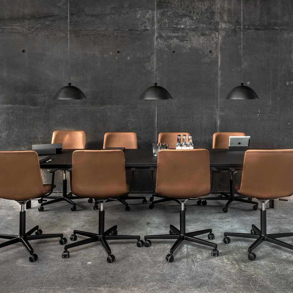 Pato Executive Office Armchair - 5 - Point Swivel Base - ökenhem