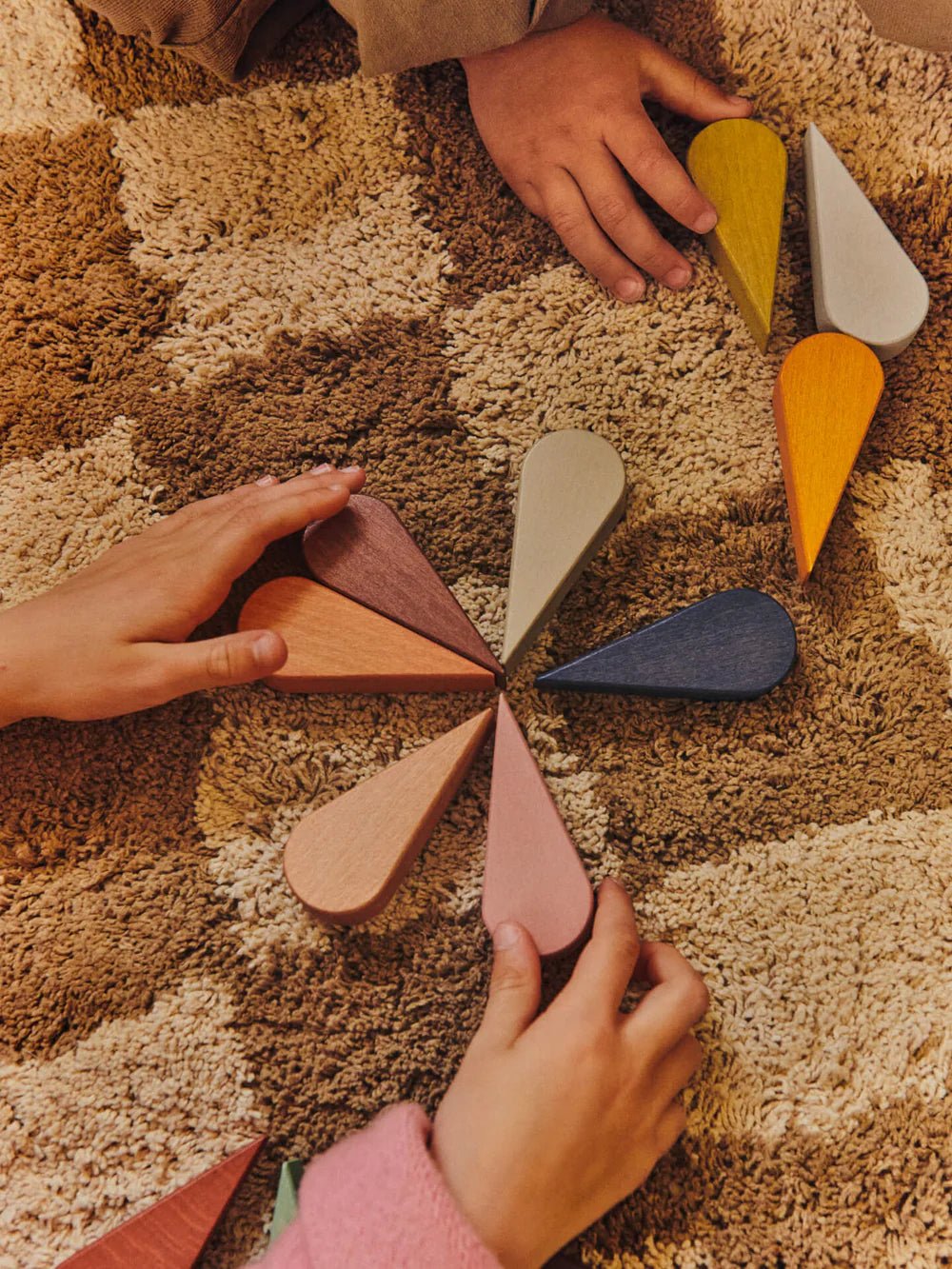 Petal Play Blocks - ökenhem