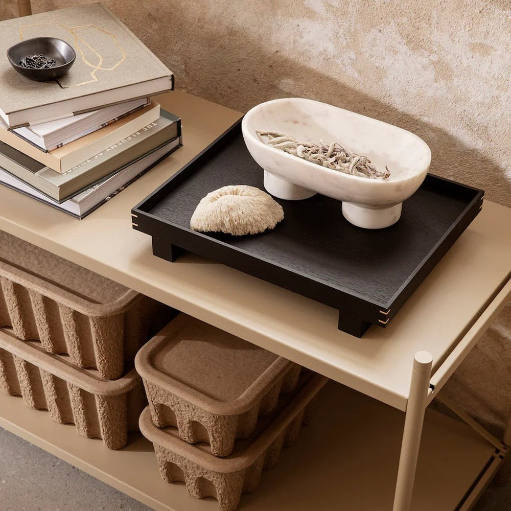 Punctual - Solid Metal Shelf - ökenhem