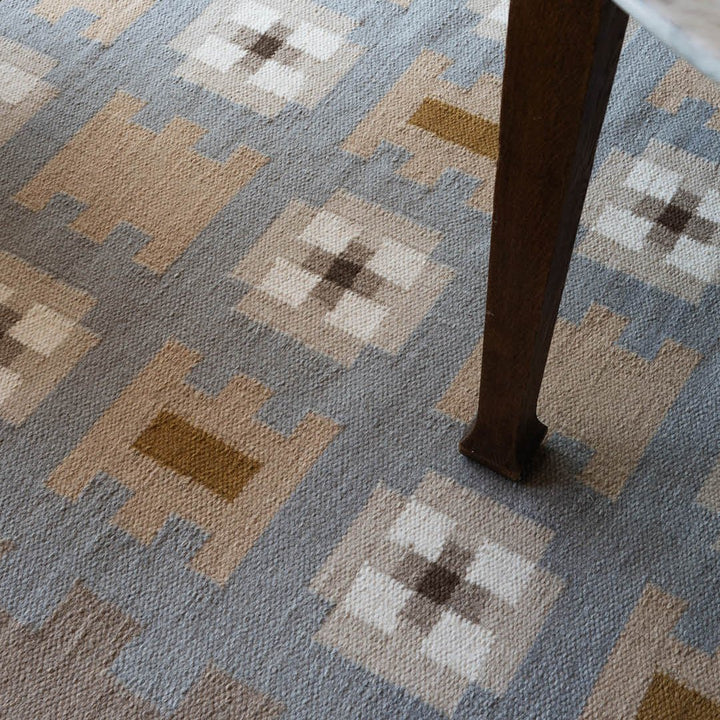 Röllakan Selma Wool Rug - Dove - ökenhem