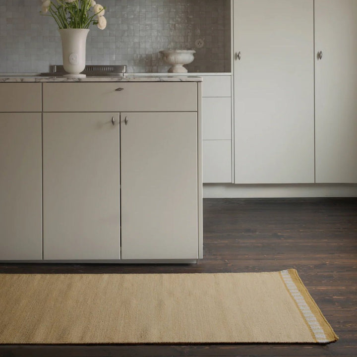 Röllakan Solid Wool Rug - Marigold - ökenhem