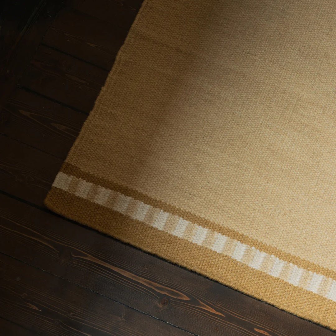 Röllakan Solid Wool Rug - Marigold - ökenhem