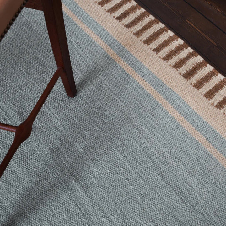 Röllakan Solid Wool Rug - Sky Blue - ökenhem