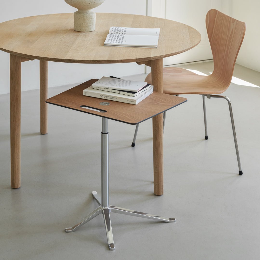 Series 7™ 3107 Chair Clear Lacquered Veneer - ökenhem