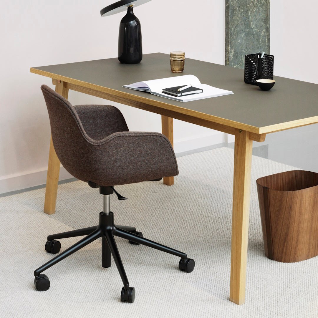 Slice Table 84 x 160 cm Linoleum - ökenhem