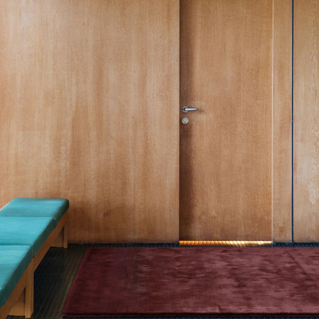 Solid Wool Rug - Ruby Red - ökenhem
