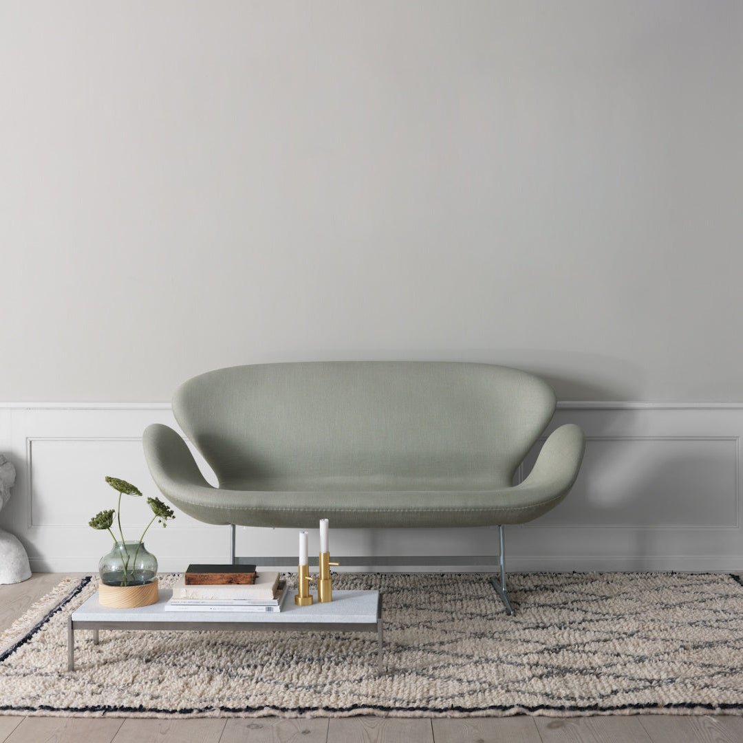 SWAN SOFA™ 3321, 2-seater - ökenhem
