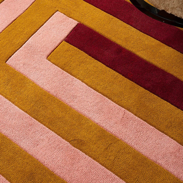 Teklan Labyrinth Wool Rug - Coral Pink - ökenhem