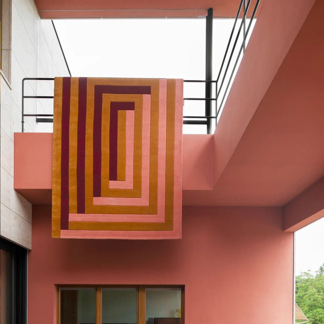 Teklan Labyrinth Wool Rug - Coral Pink - ökenhem