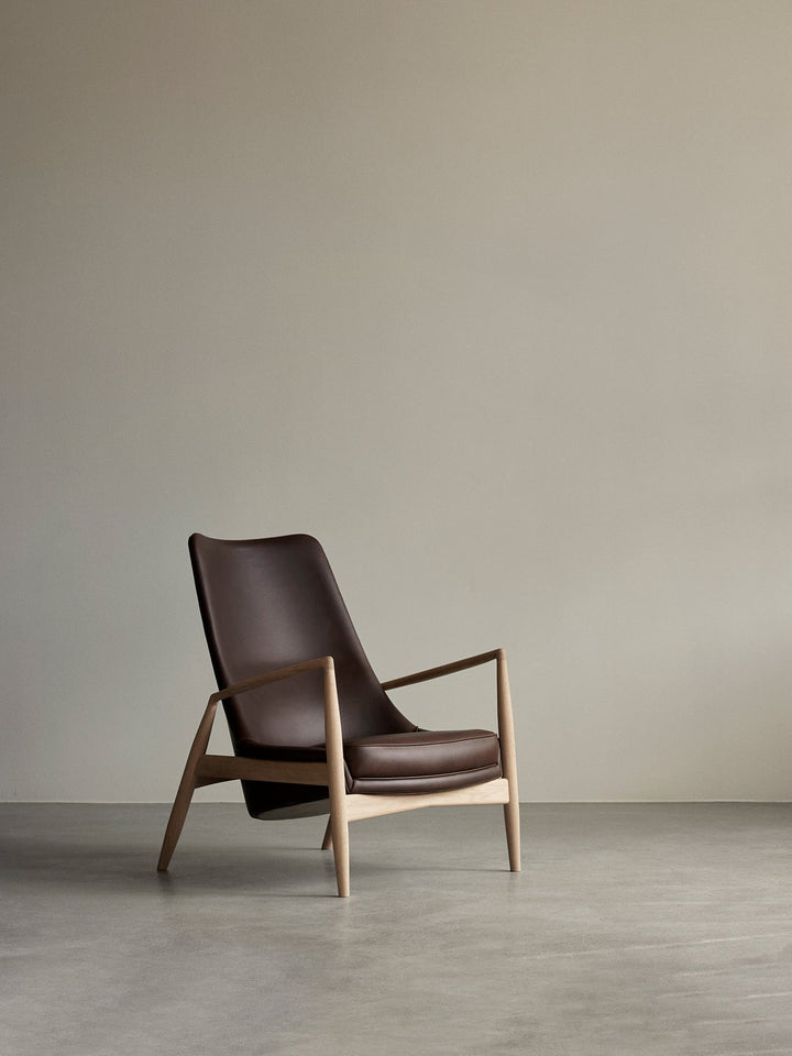 The Seal Lounge Chair, High Back - ökenhem