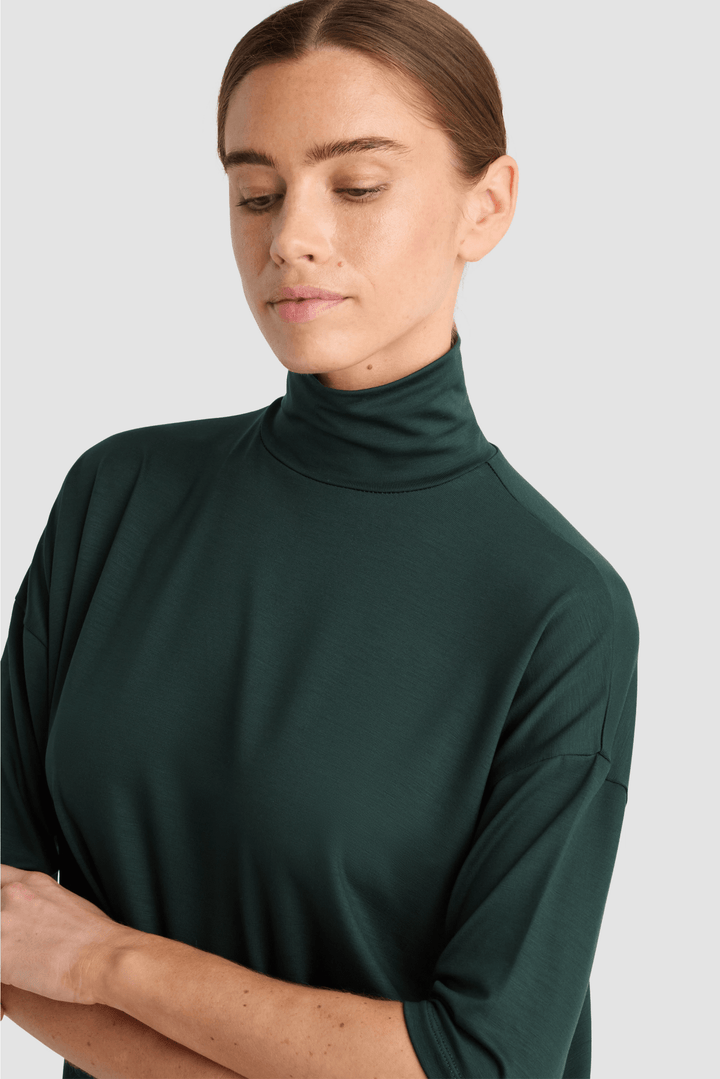 Tomasine Turtleneck - ökenhem