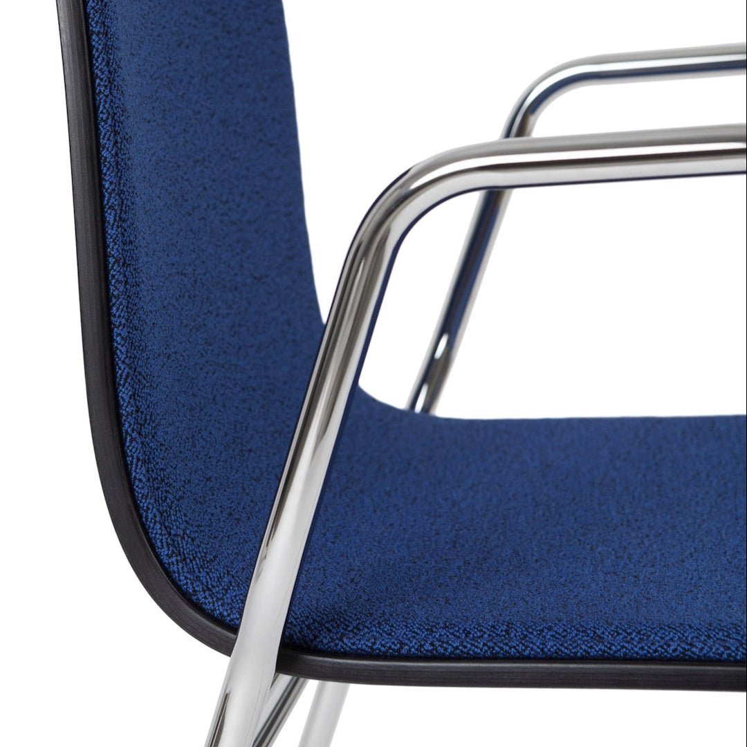 Touchwood Armchair - ökenhem