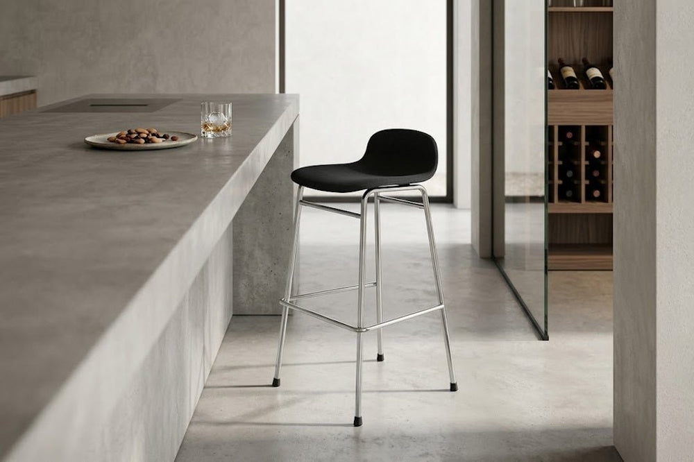Touchwood Bar Stool - ökenhem
