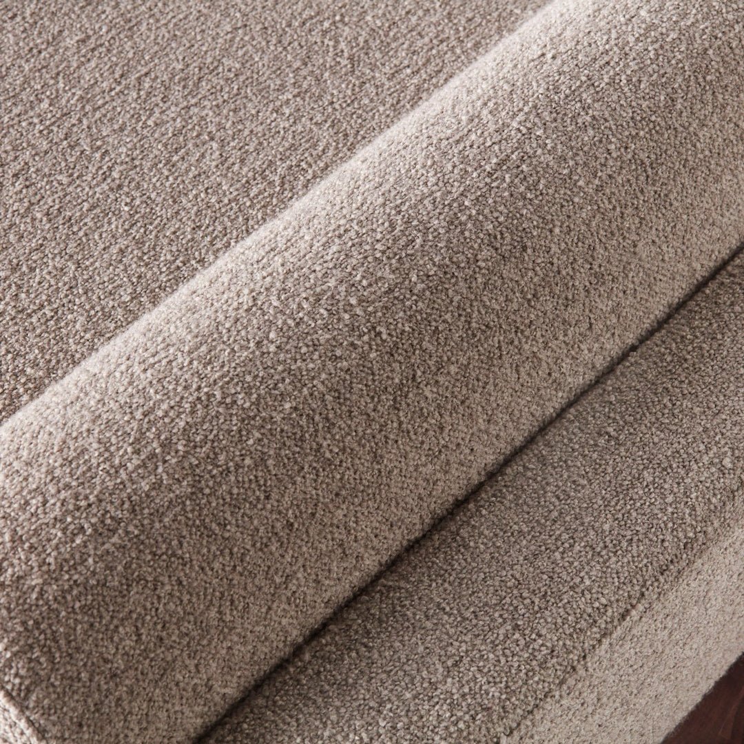 V Day Bed Boucle - ökenhem