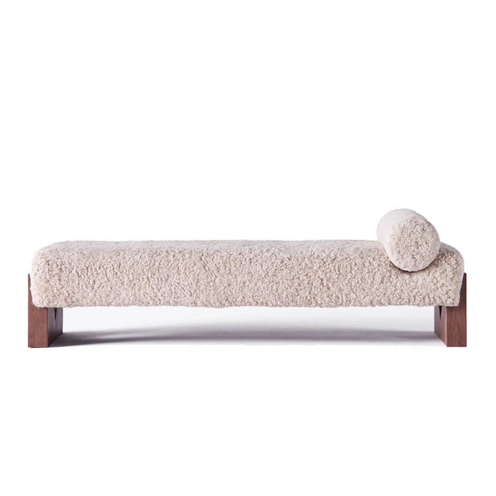 V Day Bed Sheepskin - ökenhem