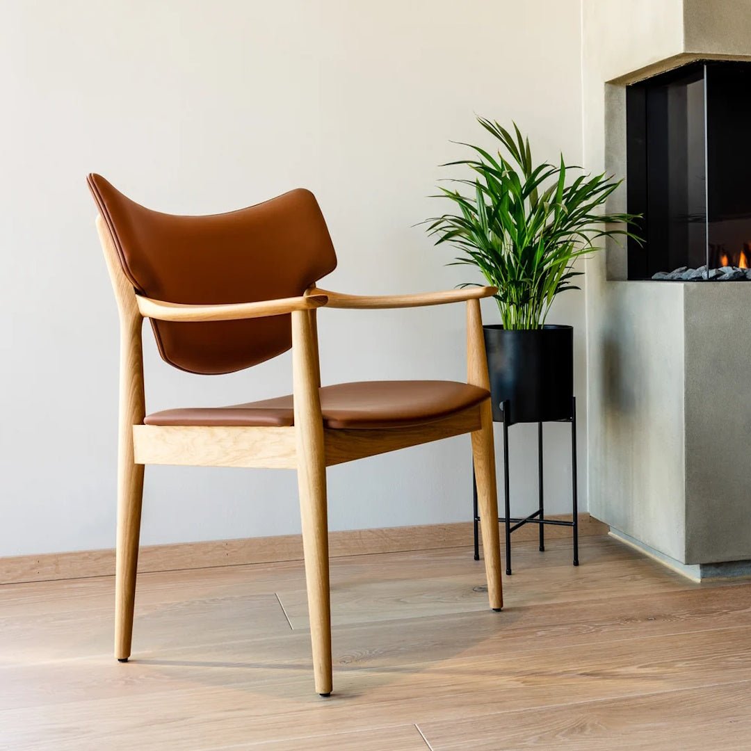 Veng Arm Chair - ökenhem