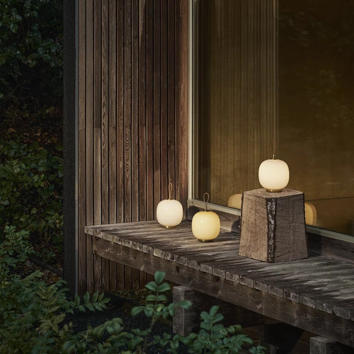 VL 45 Radiohus Portable Lamp - ökenhem