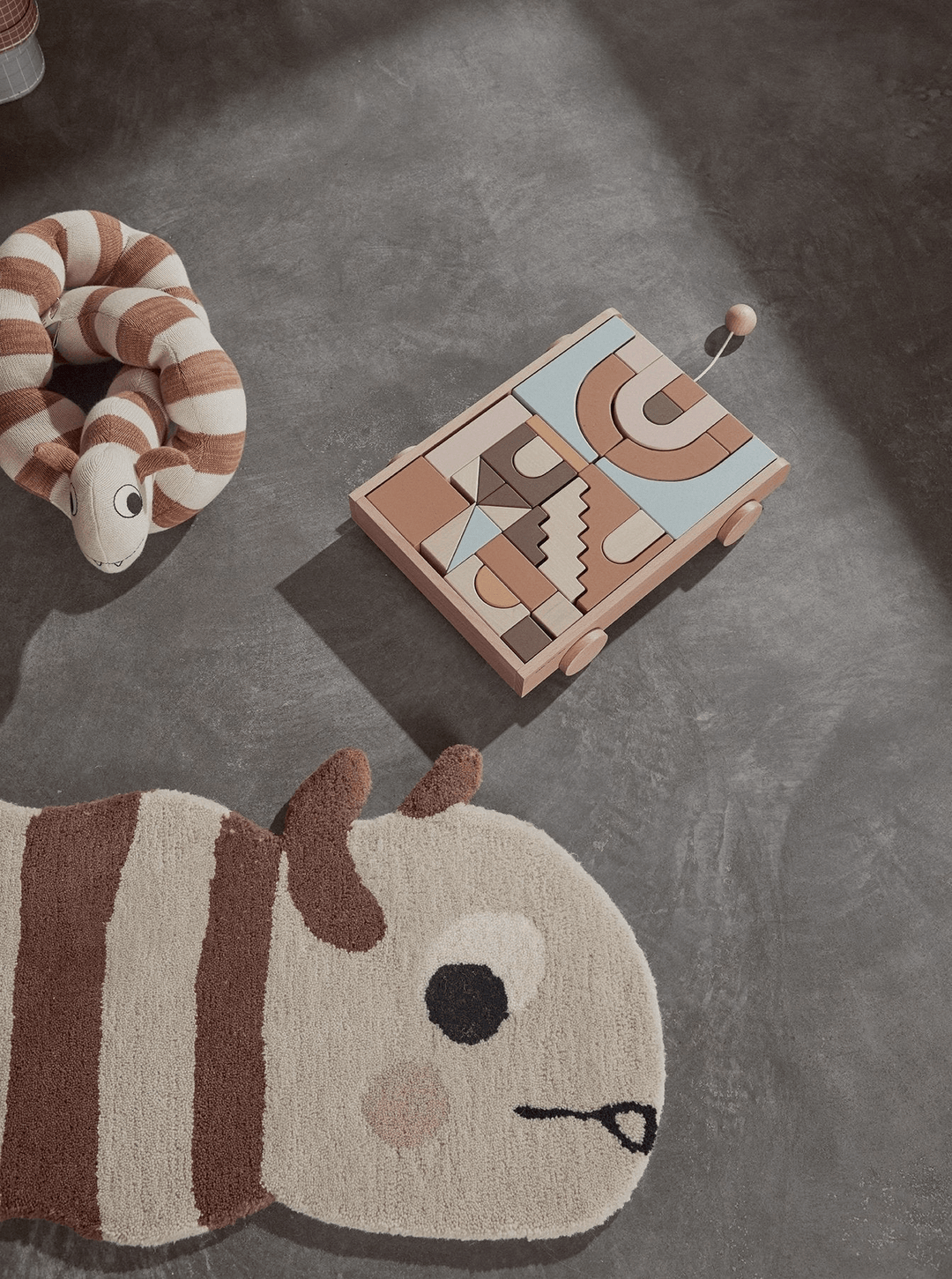 Wood Rainbow Wagon with Blocks - ökenhem