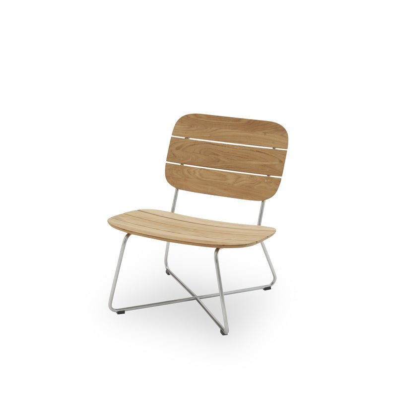 Lilium Lounge Chair - Field Study