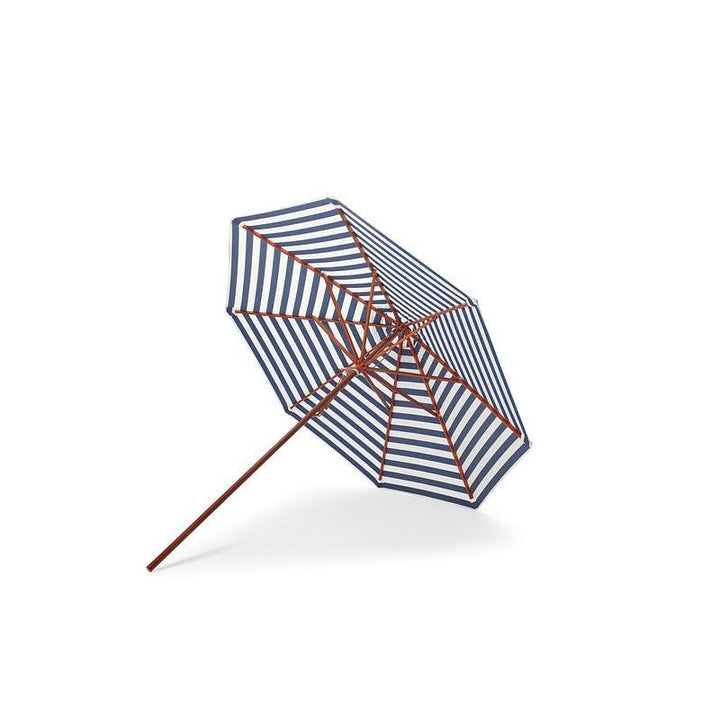 Messina Outdoor Umbrella - Field Study